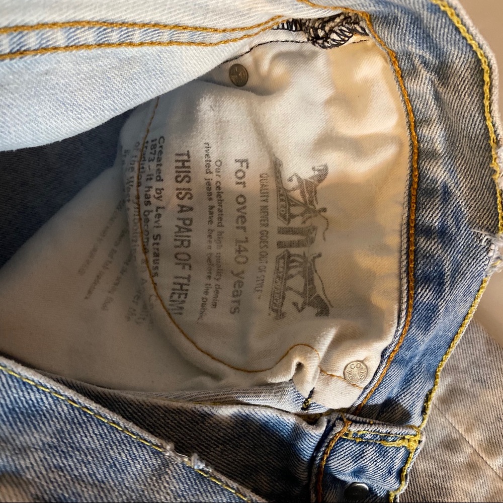 Levi’s Jeans Custom Painted & Distressed Denim - Picture 13 of 16